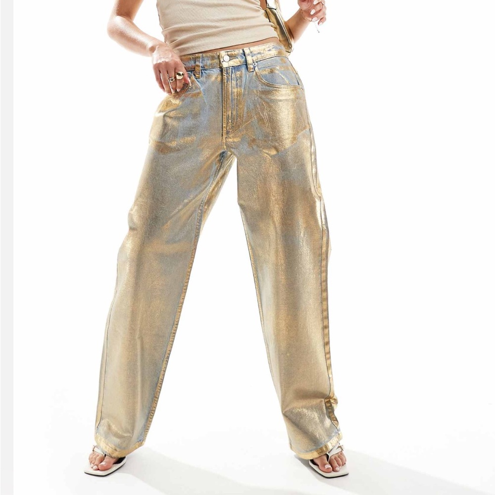AKIRA Metallic Gold Distressed Jeans | Size 9 (28) | Statement Pants